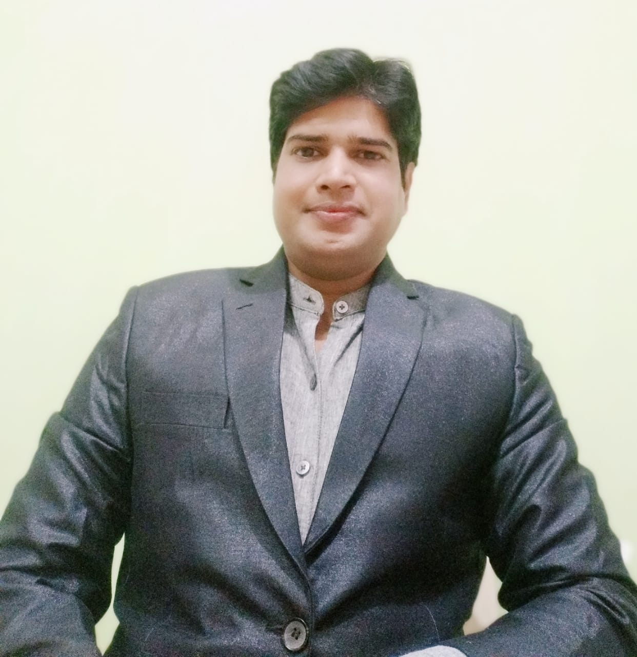 SHRI  R.K. DUBEY